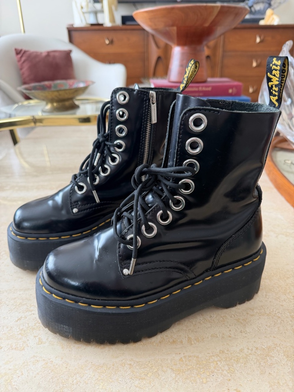 Dr. Martens Black Jadon Platform Lace-Up Boots Size 6 - Picture 4 of 17